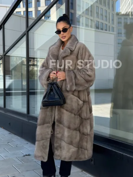 Шуба из меха норки в стиле «Oversize» - цвет сильвер - фото 8