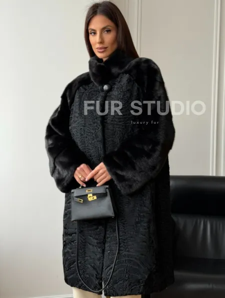 Шуба из каракуля с норкой - стойка воротник - фото 8