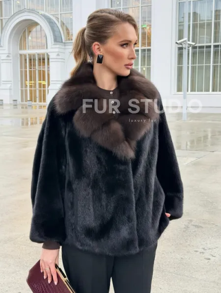 Черный норковый жакет с воротником куницы - фото 10