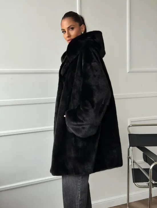 Шуба натуральная женская из норки Blackglama с капюшоном - фото 7