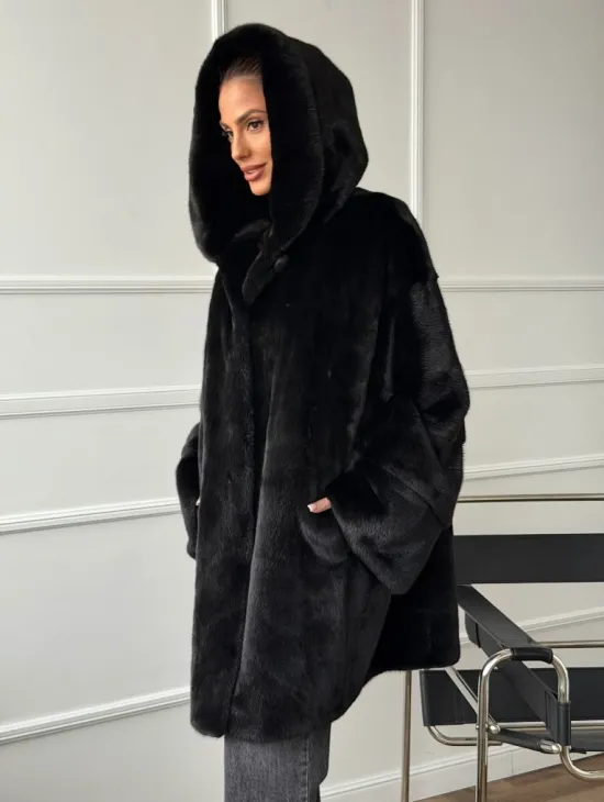 Шуба натуральная женская из норки Blackglama с капюшоном - фото 6