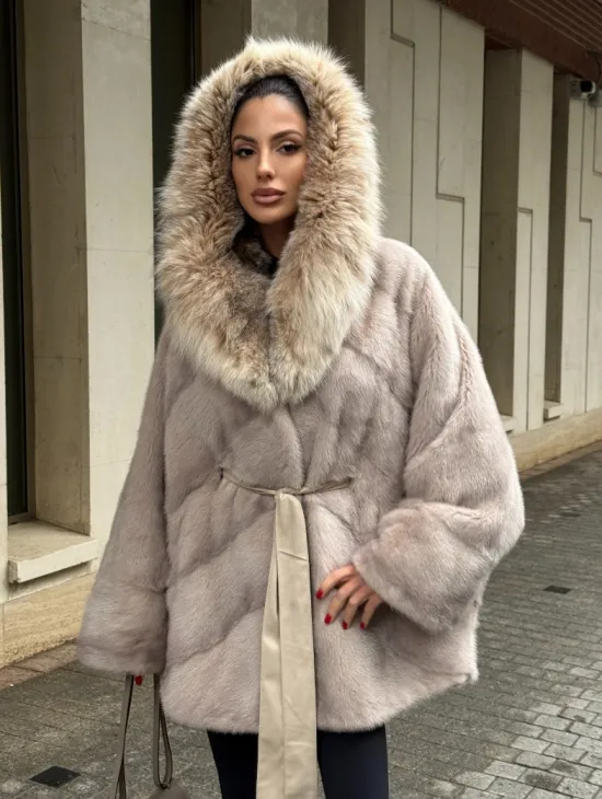 Шуба норковая кимоно с капюшоном из меха рыси, летучая мышь - фото 5