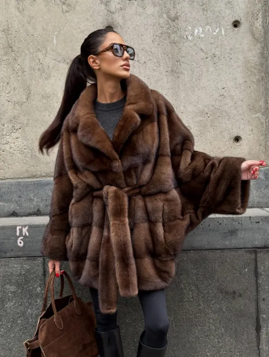 Полушубок из меха норки Brown Velvet, английский воротник фасон - летучая мышь - фото 10