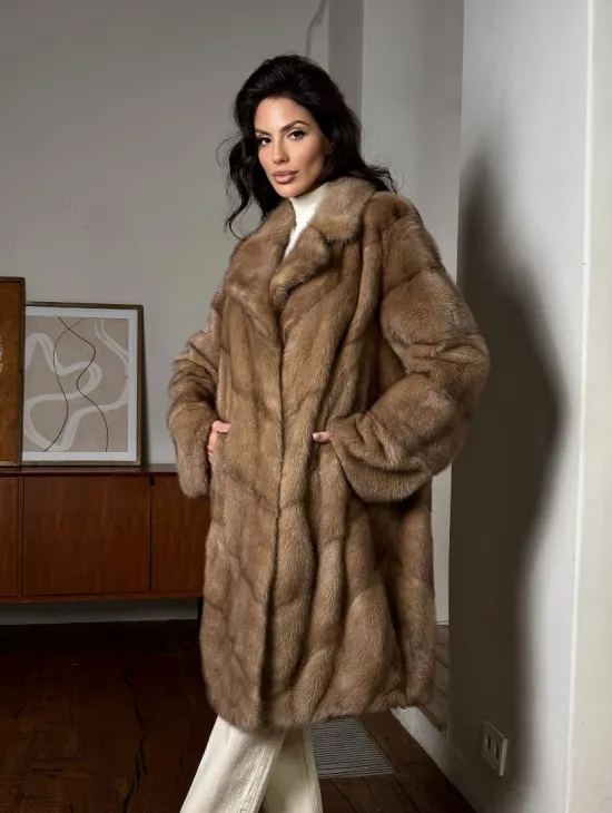 Норковое женское пальто из меха аукционной норки английский воротник - фото 8