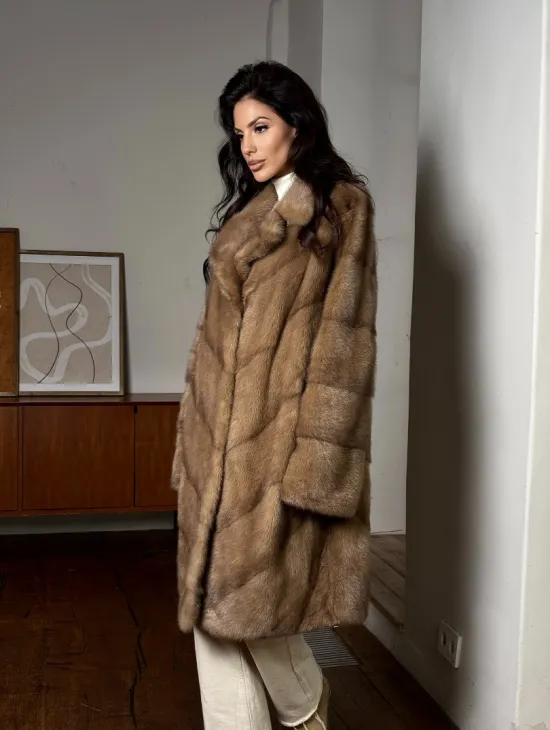 Норковое женское пальто из меха аукционной норки английский воротник - фото 10