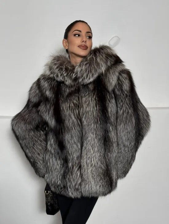 Полушубок из чернобурки с капюшоном цельные пластины - фото 12