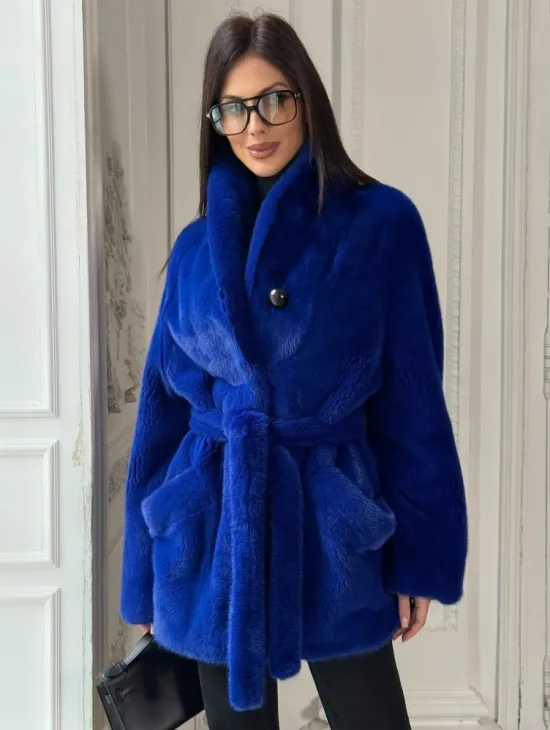 Полушубок из меха премиальной плюшевой норки Electric Blue - фото 0