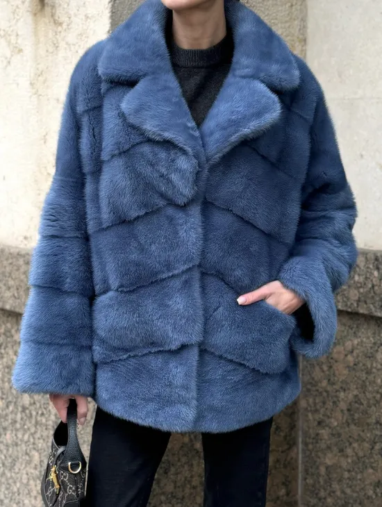 Короткая норковая шуба в цвете джинс с английским воротником - фото 1