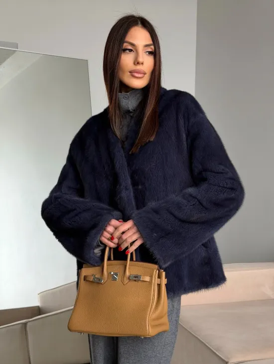 Короткий норковый жакет - синий графит - фото 10