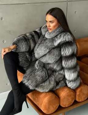 Шуба из чернобурой лисы 
