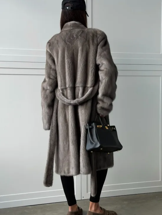Норковая шуба из скандинавской норки - цвет серый - фото 4