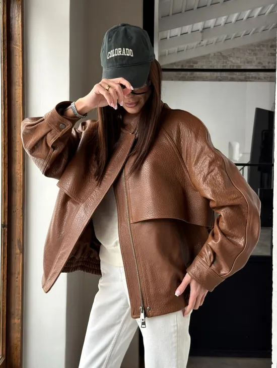 Стильная кожаная куртка - фото 16