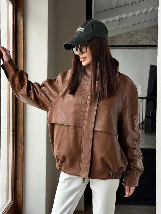 Стильная кожаная куртка - фото 18