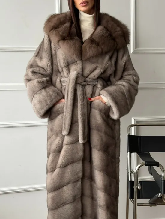 Шуба норковая с капюшоном куница - цвет светло-серый - фото 2