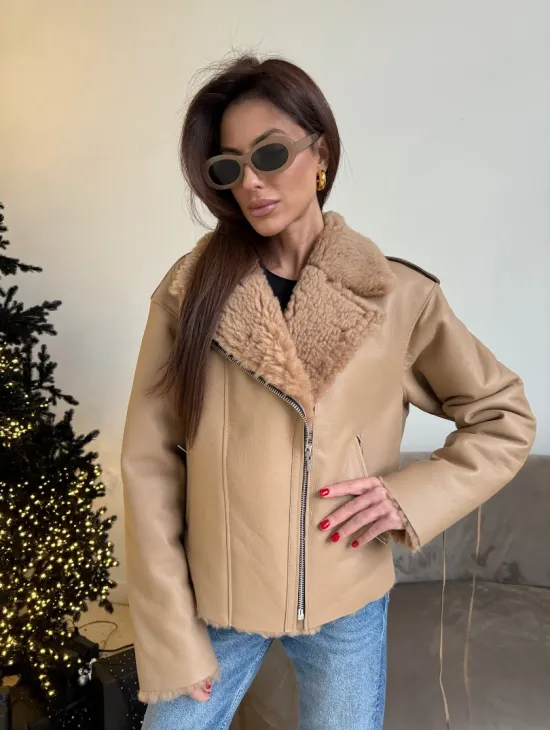 Дубленка - куртка со шнуровкой на спине - фото 4