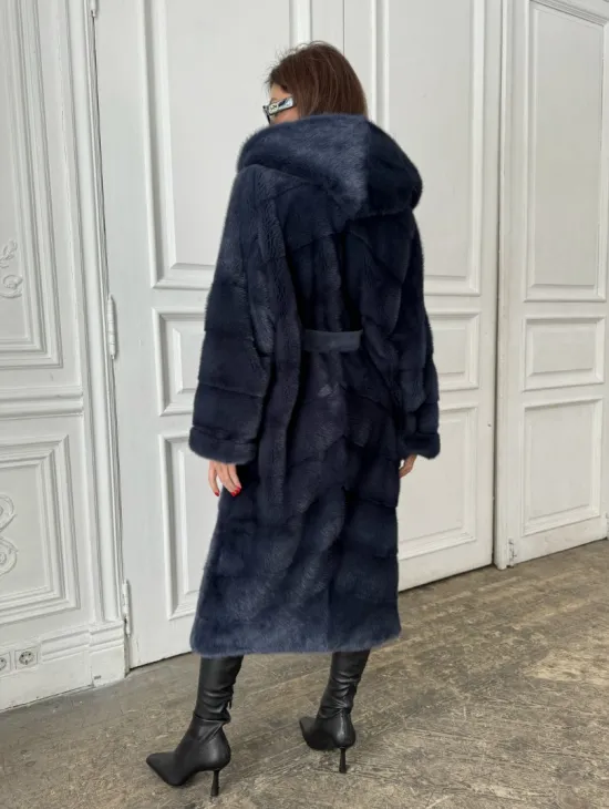 Норковая шуба с капюшоном под пояс - цвет темно-синий - фото 2