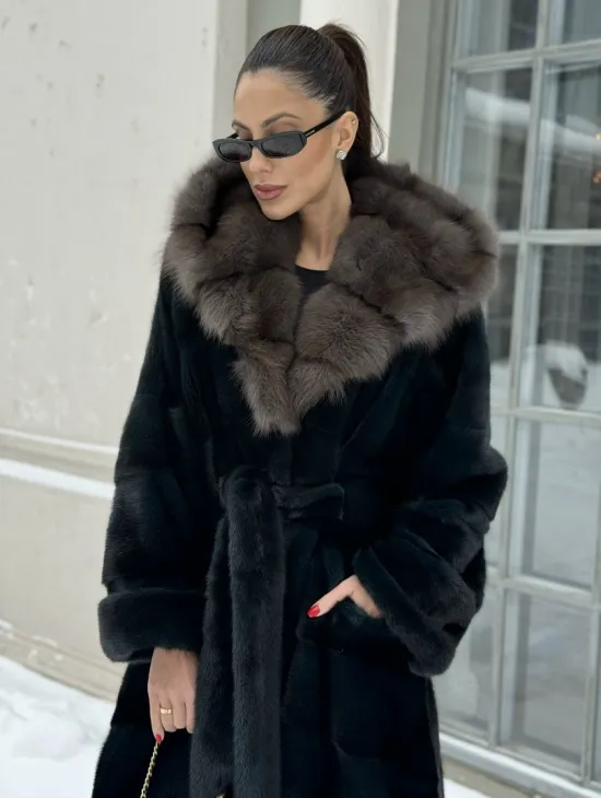 Шуба - кимоно мех аукционная норка с капюшоном куница - цвет черный изумруд - фото 2